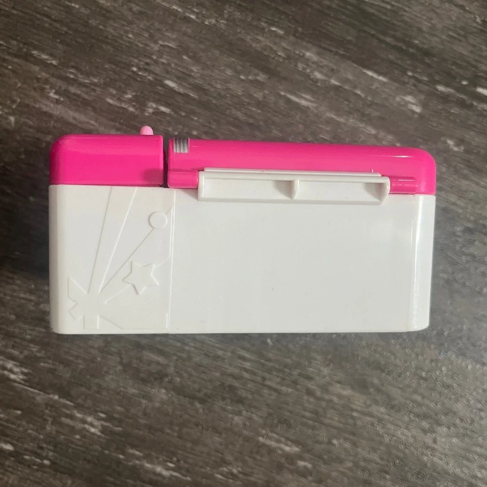 Shopkins Pink Fridge Refrigerator Playset‎ Toy with Accessories